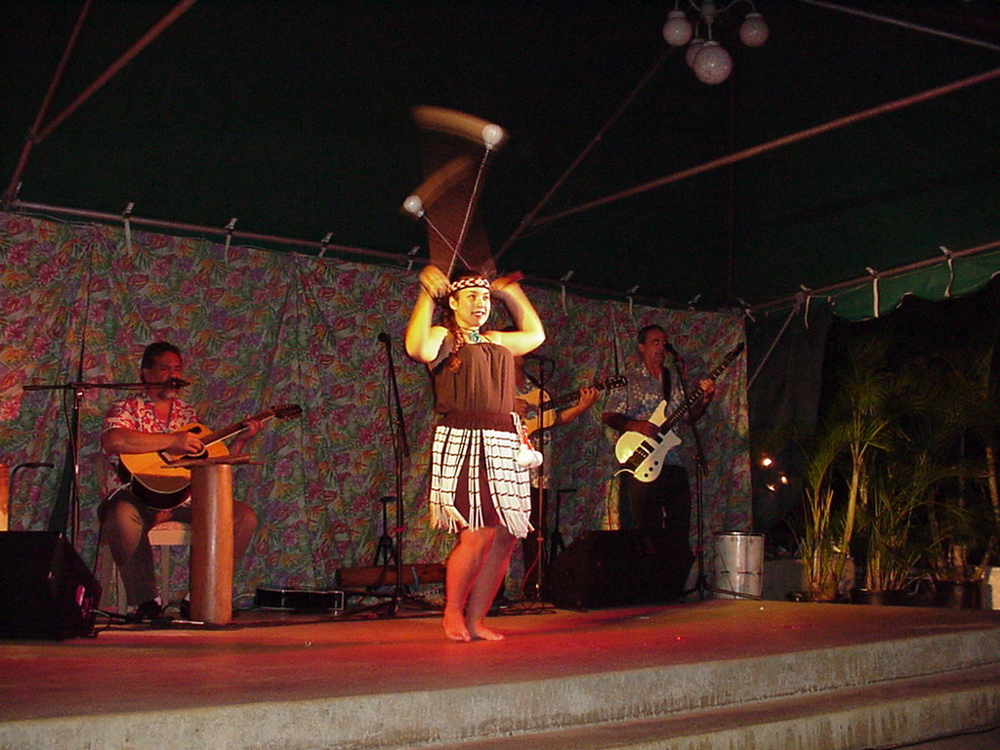 hula juggle
