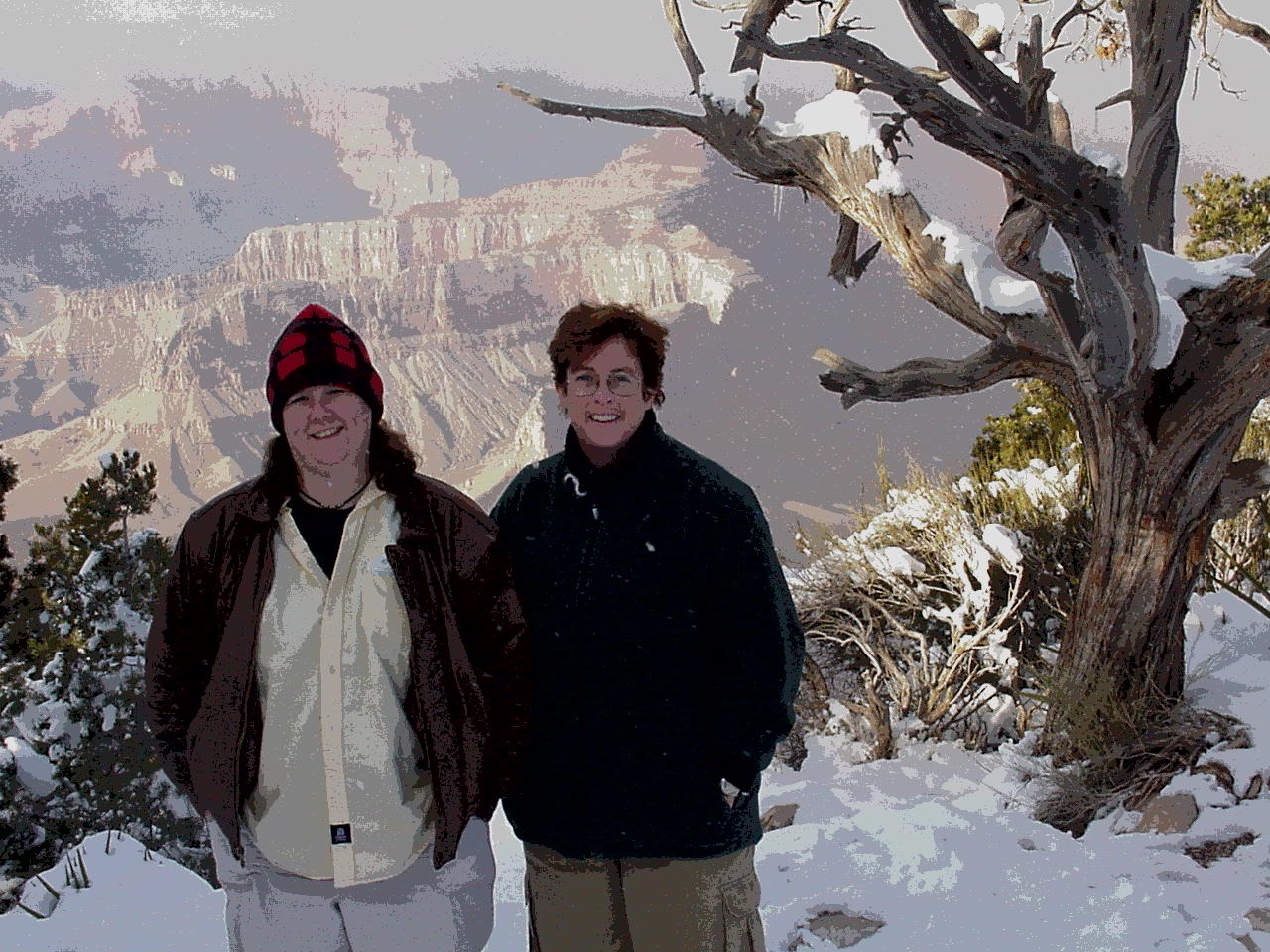 Liz and Mary.jpg, 239430 bytes, 1/16/01