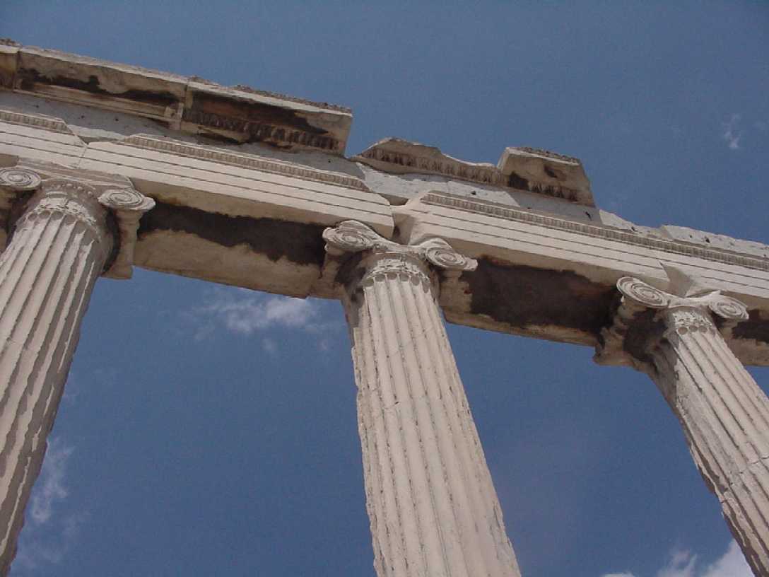 acropolis.jpg, 56921 bytes, 7/3/01