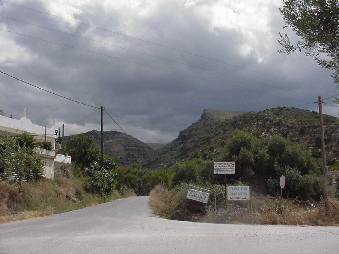 crete10.jpg, 72217 bytes, 7/3/01