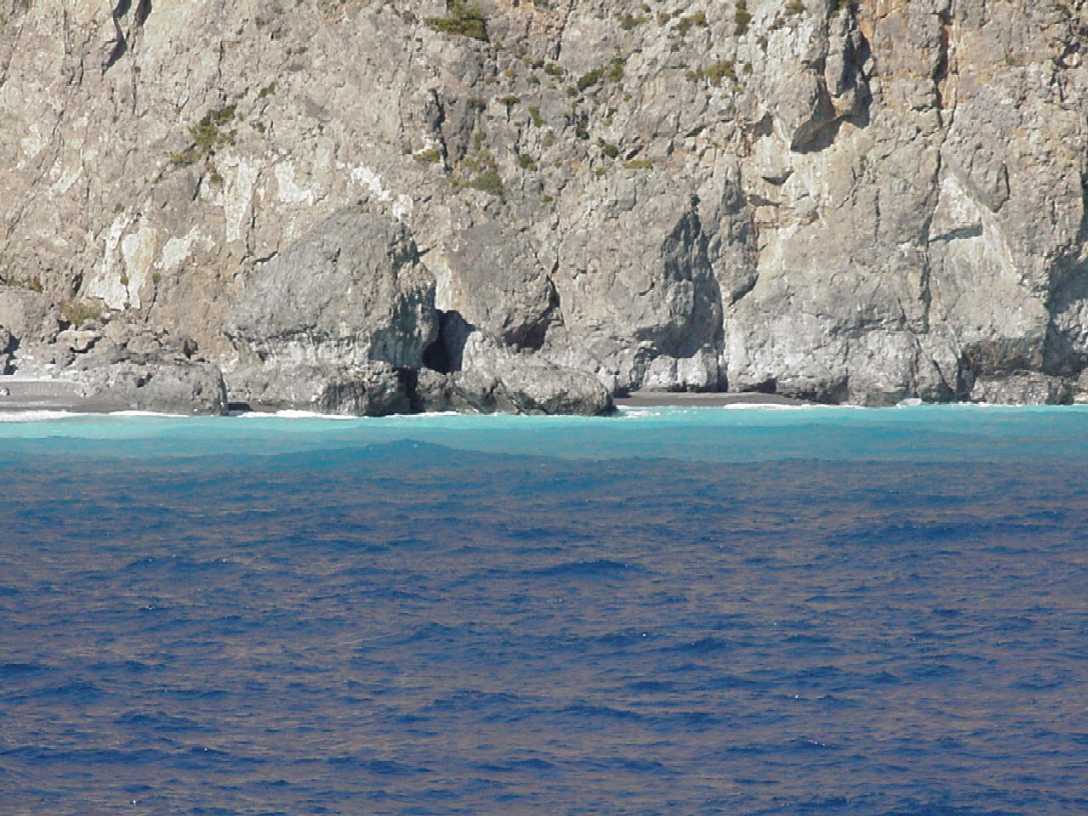 greece12.jpg, 111591 bytes, 7/3/01