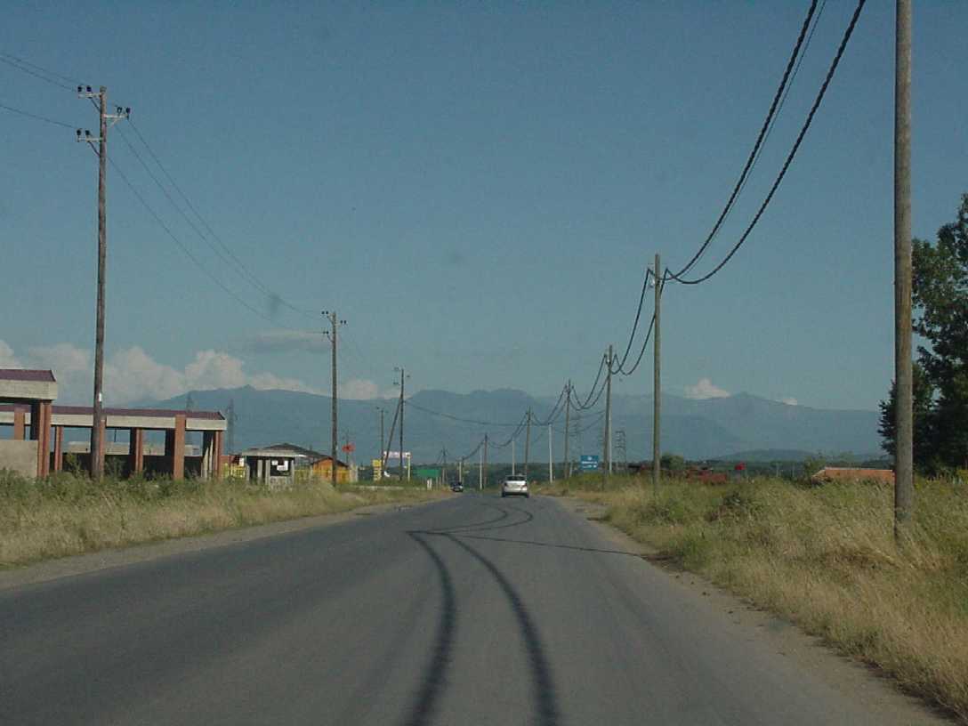 kosova_mts3.jpg, 47224 bytes, 7/3/01
