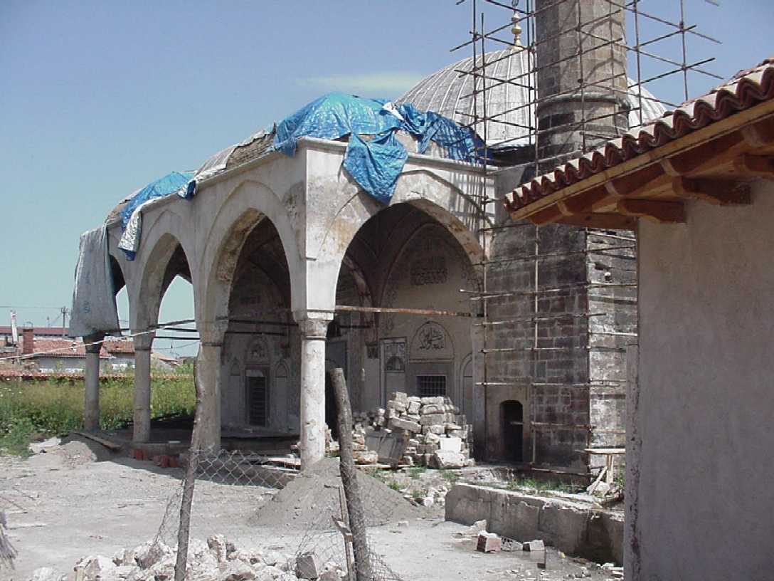 mosque2.jpg, 92793 bytes, 7/3/01